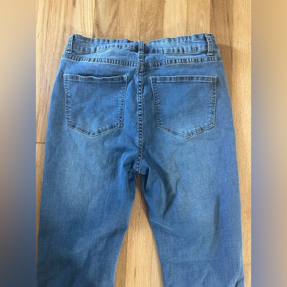 C&V Chelsea and Violet open slit boot cut cropped jeans size 30 - Picture 2 of 6